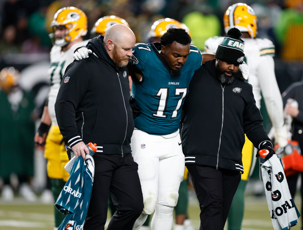 Latest Update on Nakobe Dean Injury What It Means for the Eagles and Fans 3 image 10